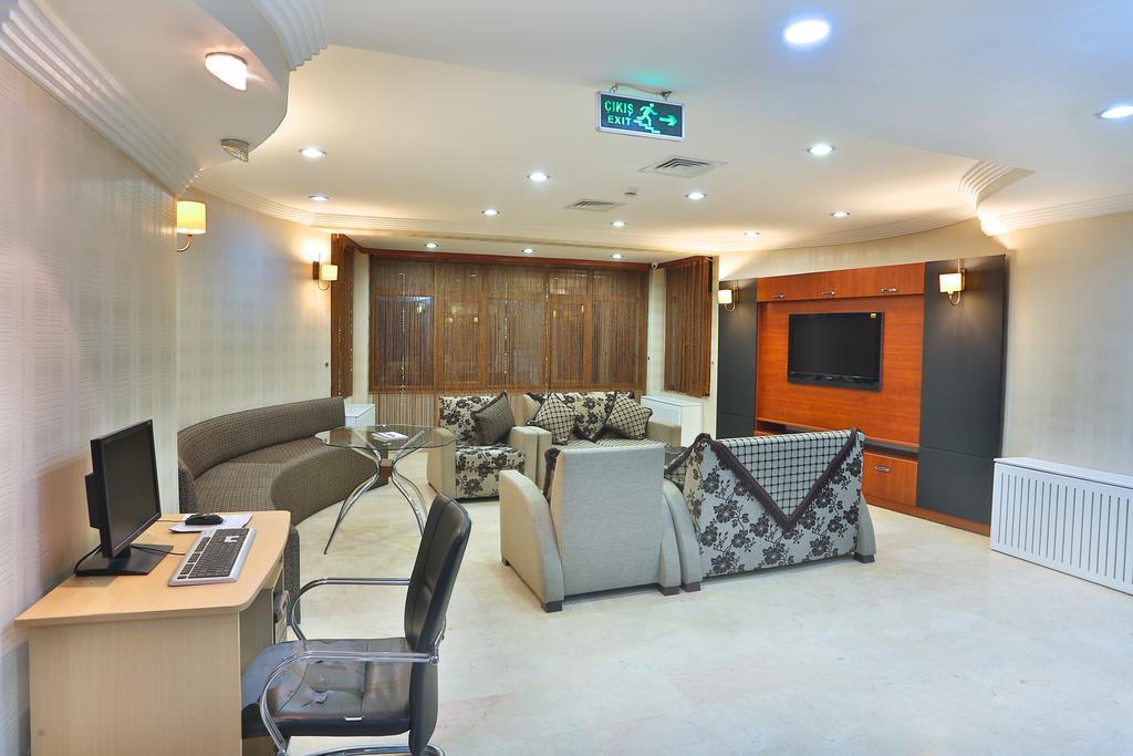 Budo Hotel Istanbul Exterior photo